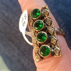 Sterling Ring size 7.5 ring, fantastic green